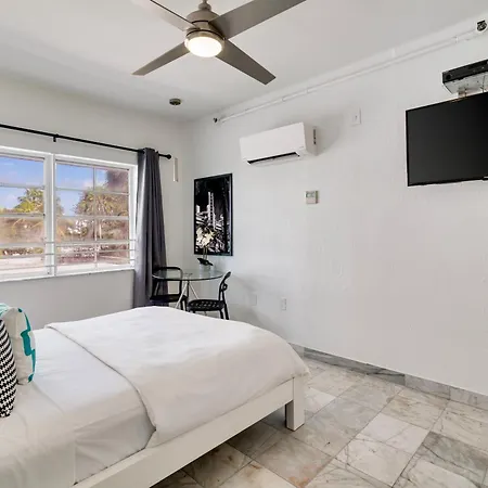 Best Location By The Beach ! Free Wifi - Tv - All Amenities Miami Beach Exterior photo