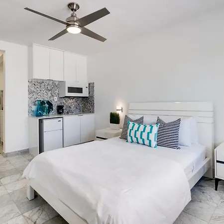 Best Location By The Beach ! Free Wifi - Tv - All Amenities Miami Beach Exterior photo