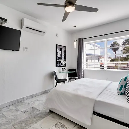 Best Location By The Beach ! Free Wifi - Tv - All Amenities Miami Beach Exterior photo