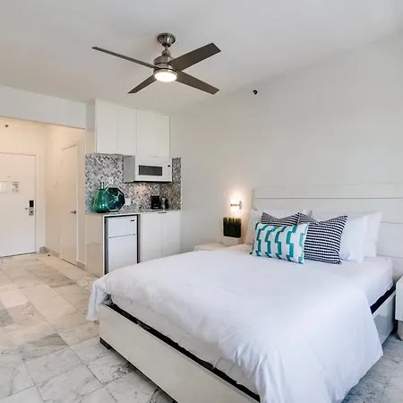 Best Location By The Beach ! Free Wifi - Tv - All Amenities Miami Beach Exterior photo