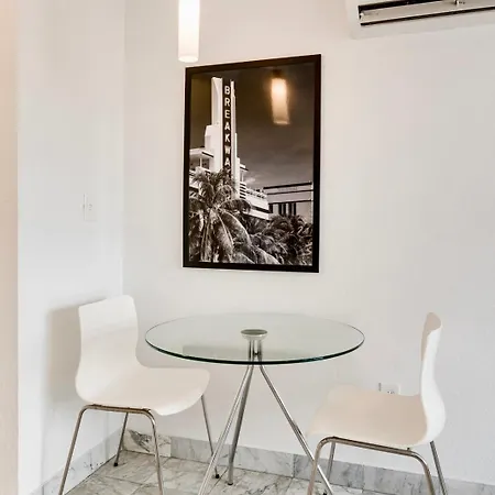 Best Location By The Beach ! Free Wifi - Tv - All Amenities Miami Beach Exterior photo