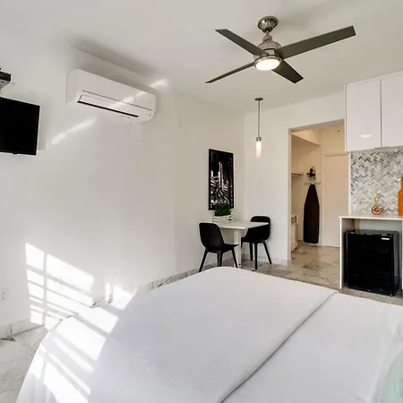 Best Location By The Beach ! Free Wifi - Tv - All Amenities Miami Beach Exterior photo