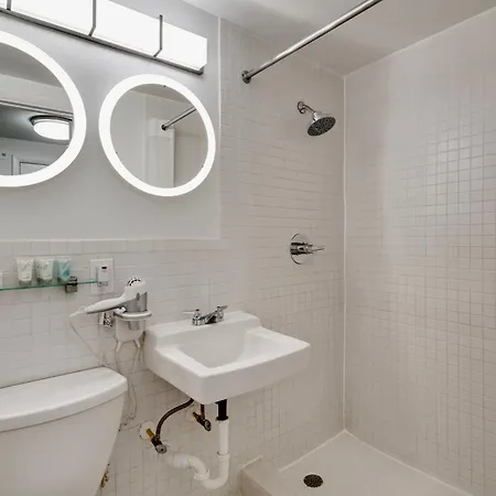 Best Location By The Beach ! Free Wifi - Tv - All Amenities Miami Beach Exterior photo