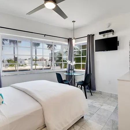 Best Location By The Beach ! Free Wifi - Tv - All Amenities Miami Beach Exterior photo